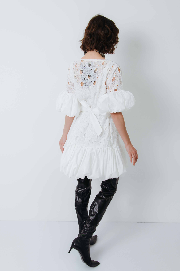 Kleid