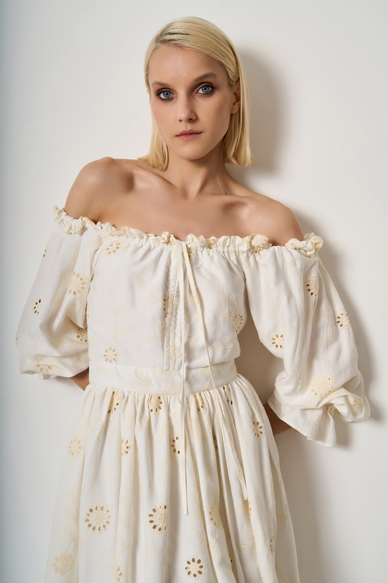 Kleid