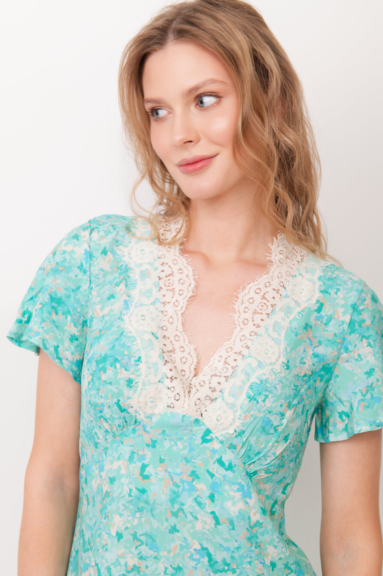 Kleid 42105 Tür